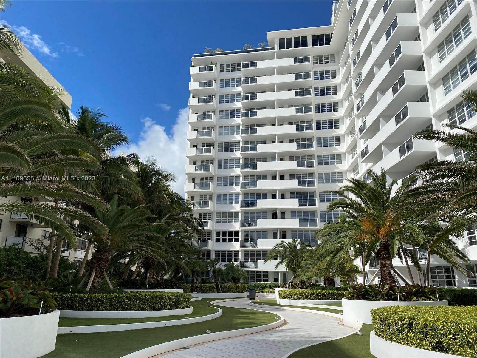 Condomínio para Venda às City Center, Miami Beach, FL 33139