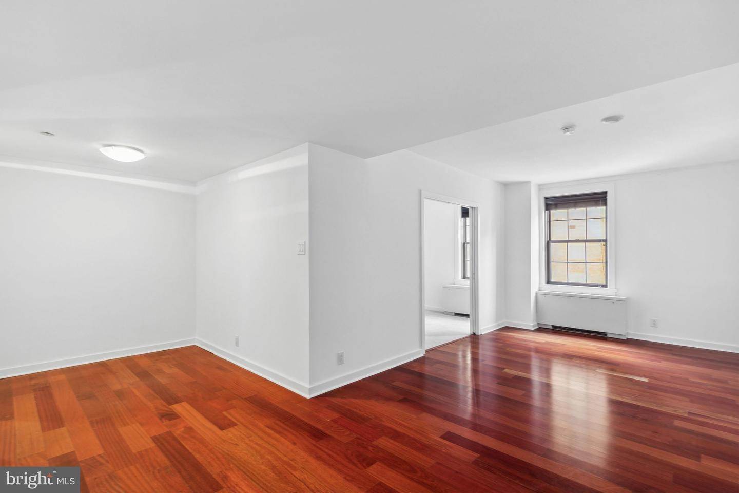 公寓 为 销售 在 219-29 S 18th St Rittenhouse Square, 费城, PA 19103