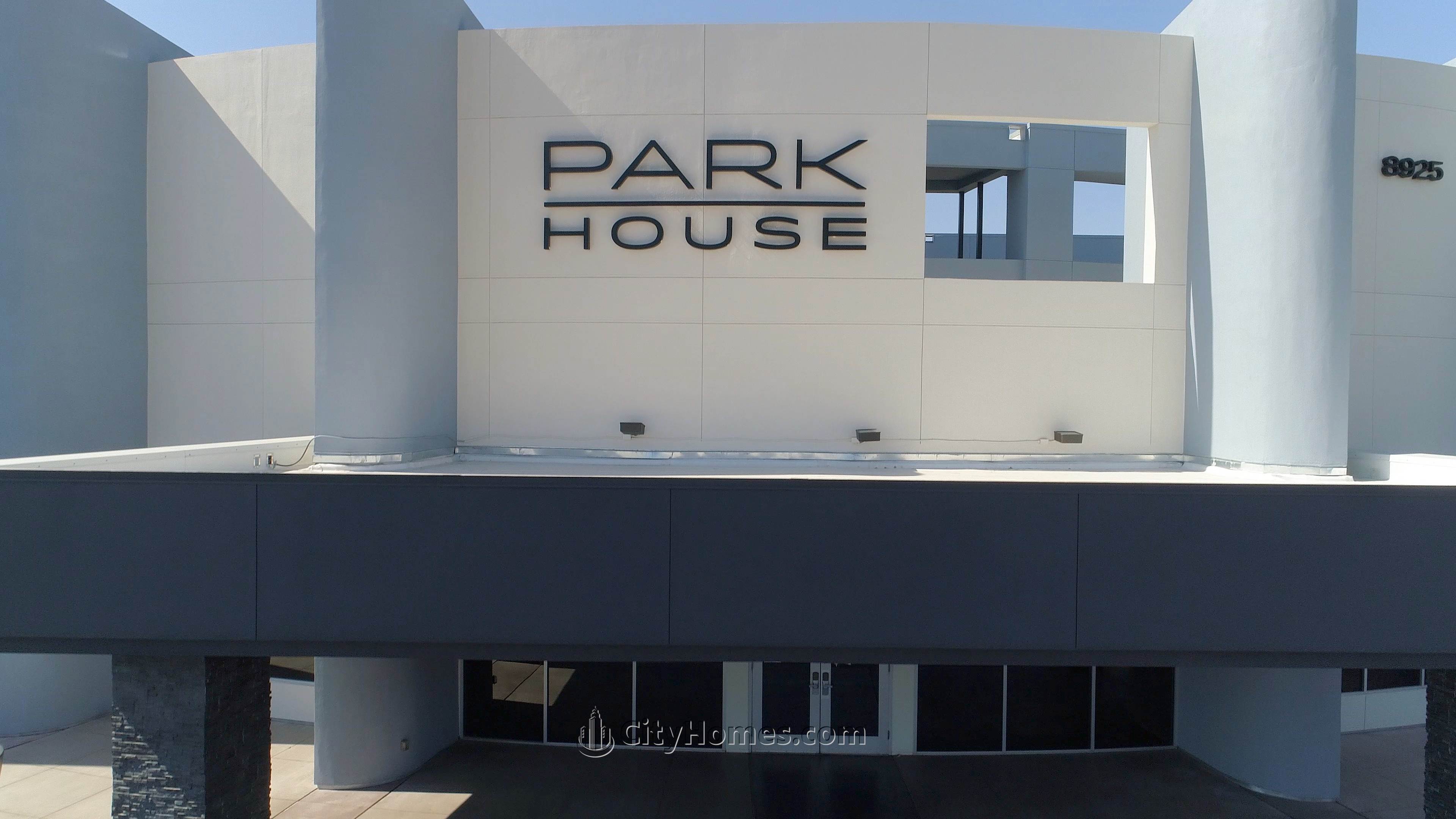 Park House здание в 8925 W Flamingo Rd, Las Vegas, NV 89147