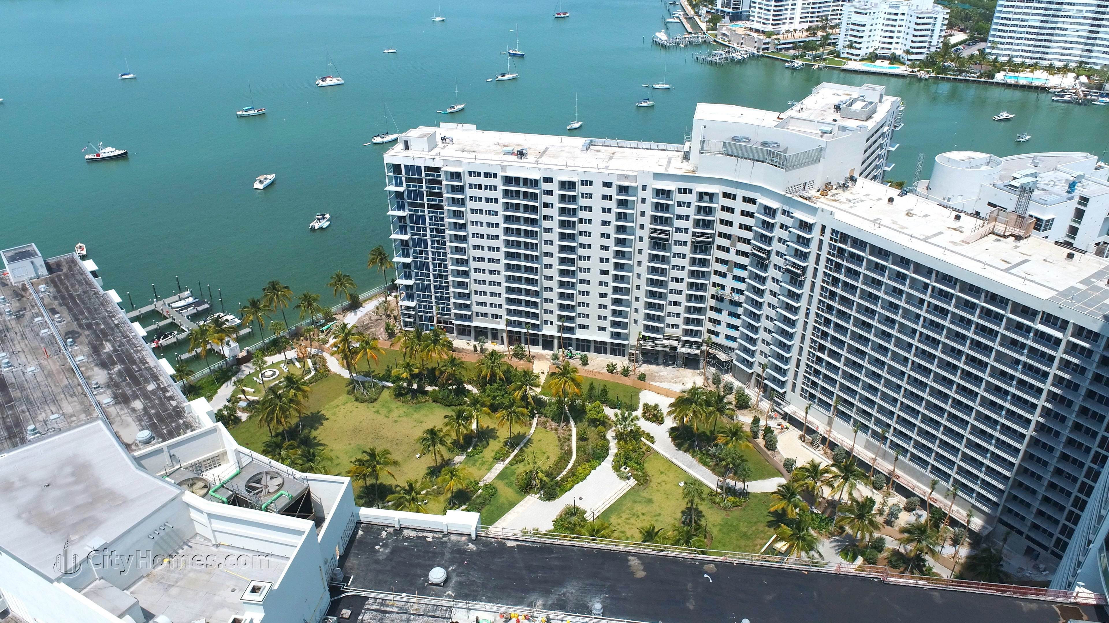 6. FLAMINGO SOUTH BEACH xây dựng tại 1500 Bay Rd, West Avenue, Miami Beach, FL 33139