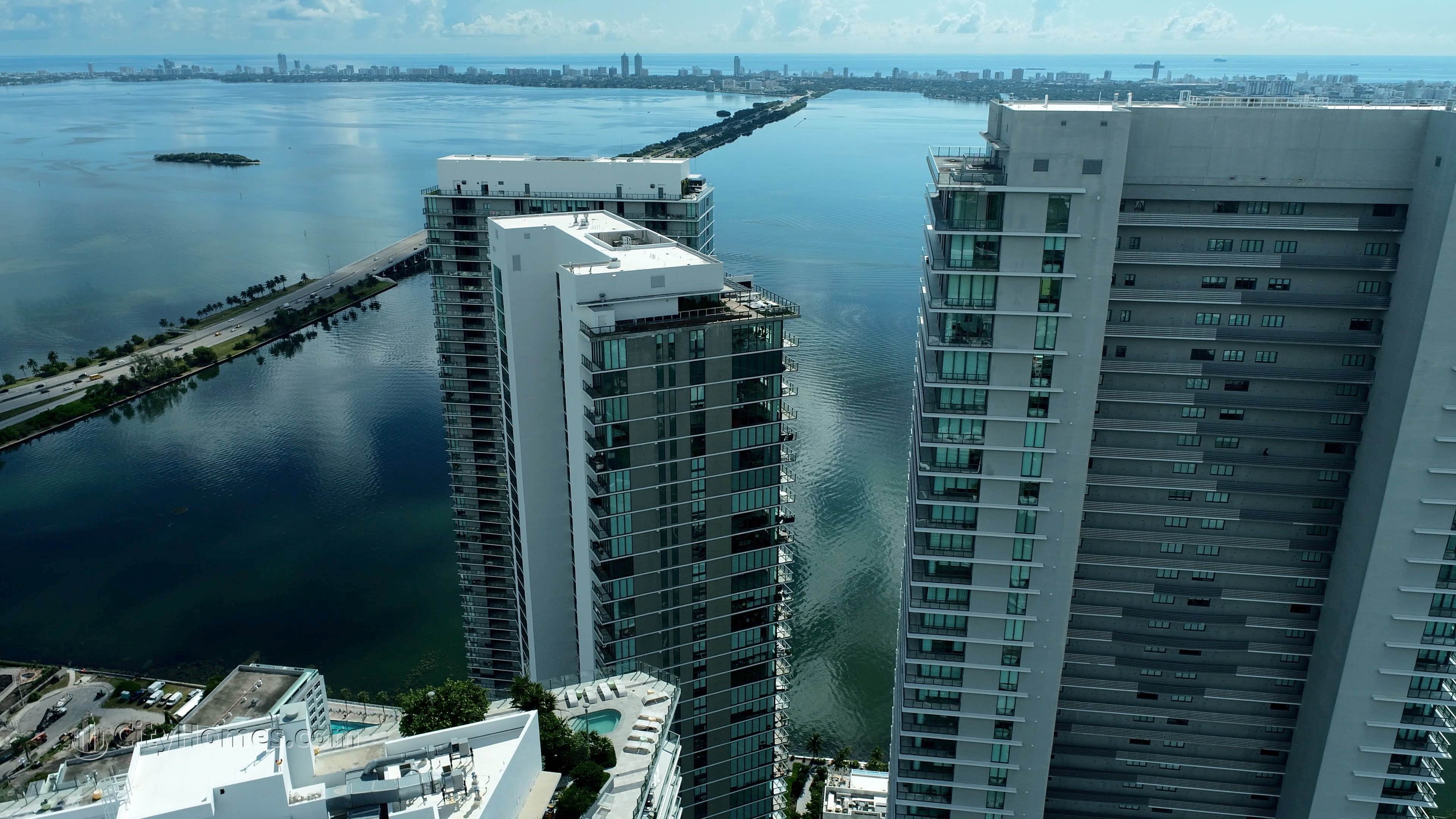 3. Gran Paraiso edificio en 480 NE 31st Street, Edgewater, Miami, FL 33137