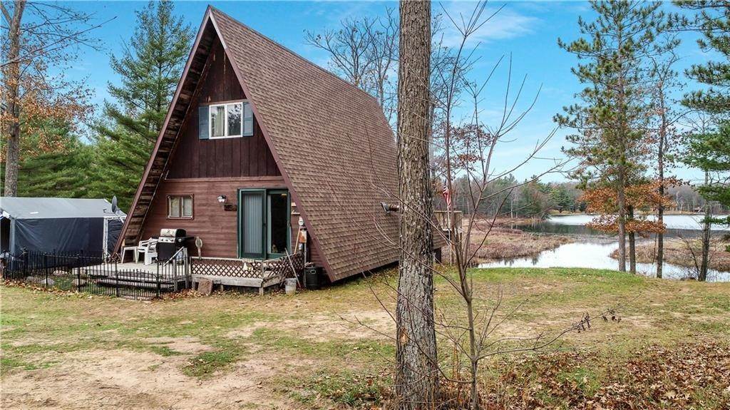 33. Single Family for Sale at Hayward, WI 54843