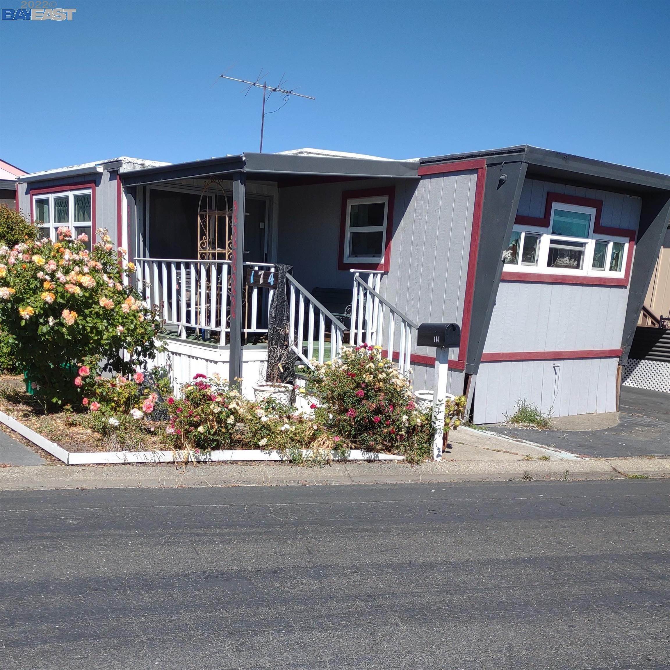 18. Mobile Home at Hayward, CA 94545