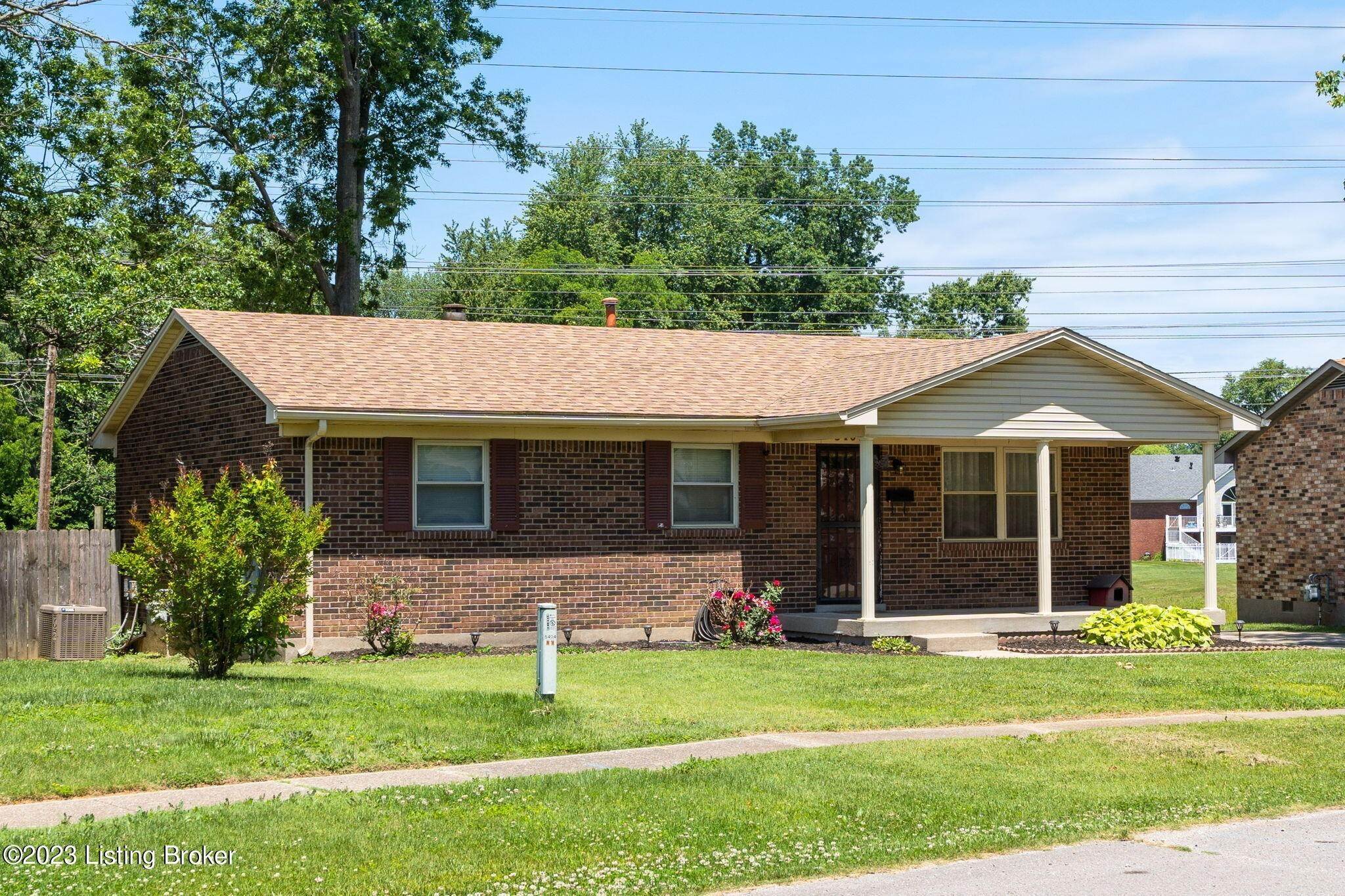 10. Single Family at Louisville, KY 40216