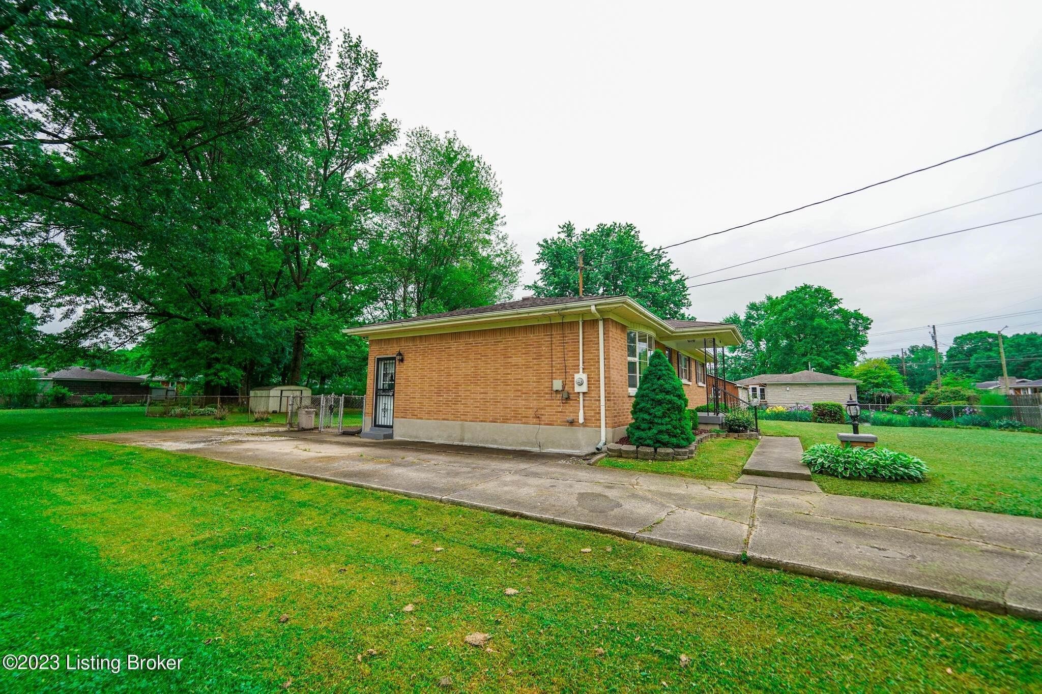 16. Single Family at Louisville, KY 40216