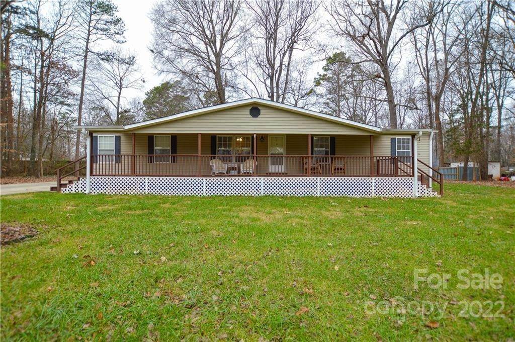 12. Single Family for Sale at Huntersville, NC 28078