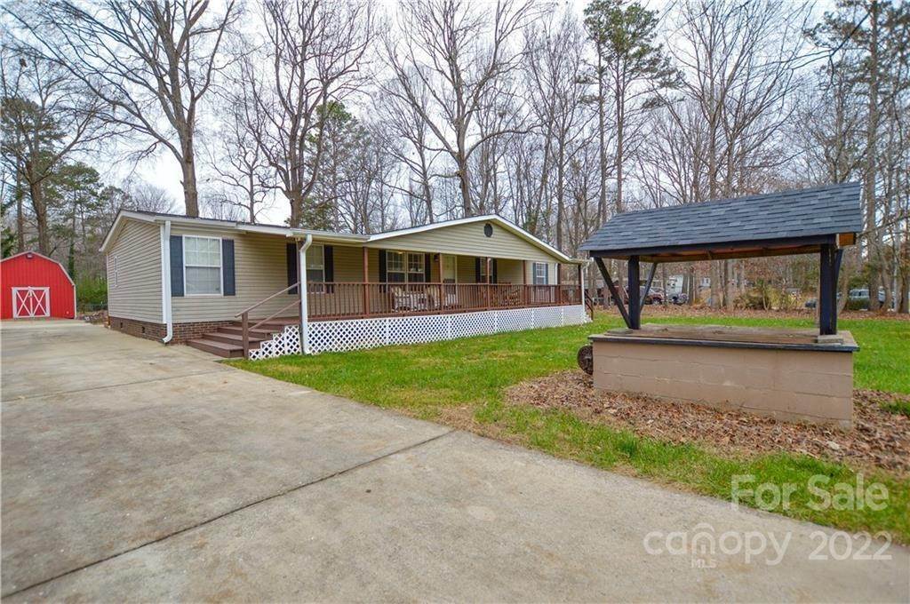 11. Single Family for Sale at Huntersville, NC 28078