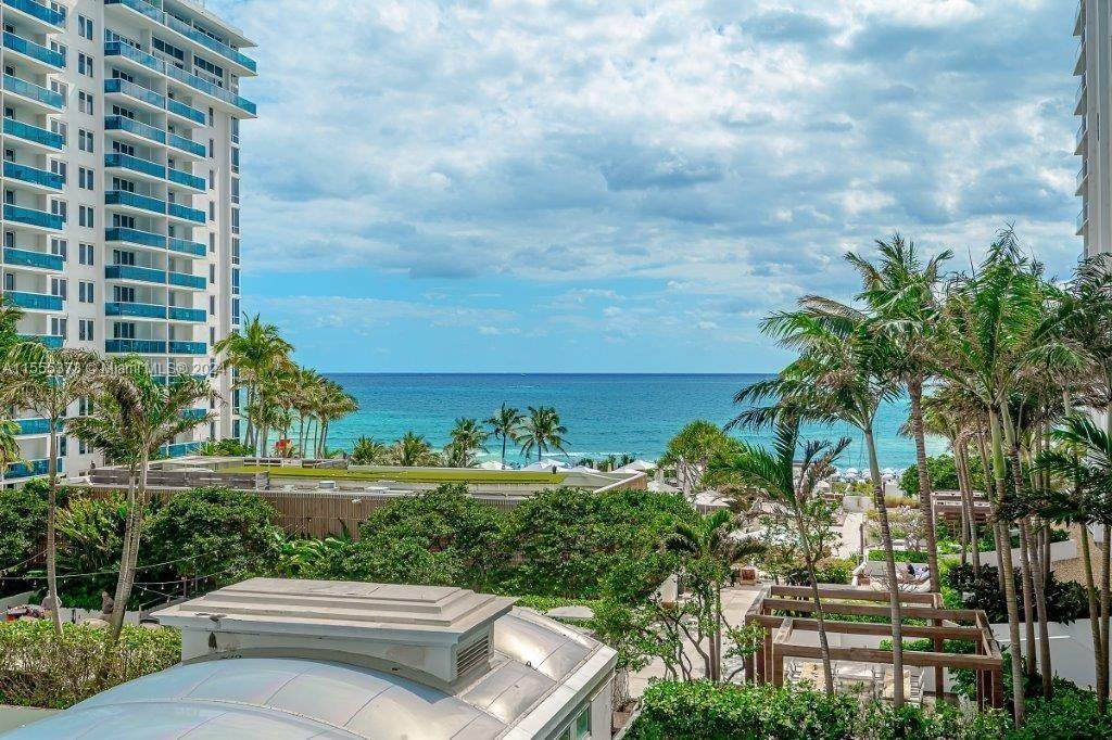 Condominio en Mid Beach, Miami Beach, FL 33139