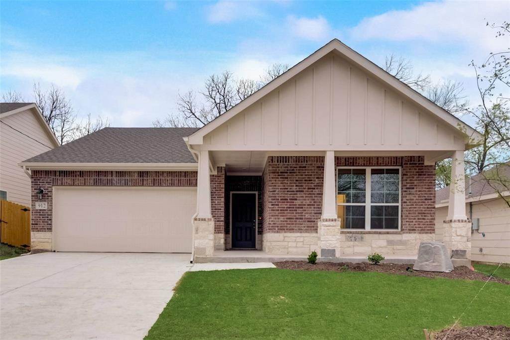 5. Single Family for Sale at Greenville, TX 75401