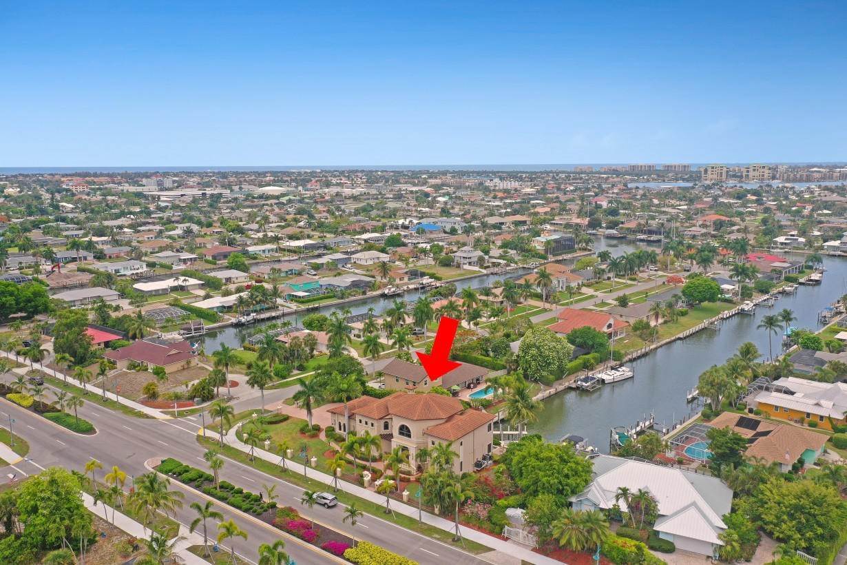 42. Single Family for Sale at Marco Island, FL 34145