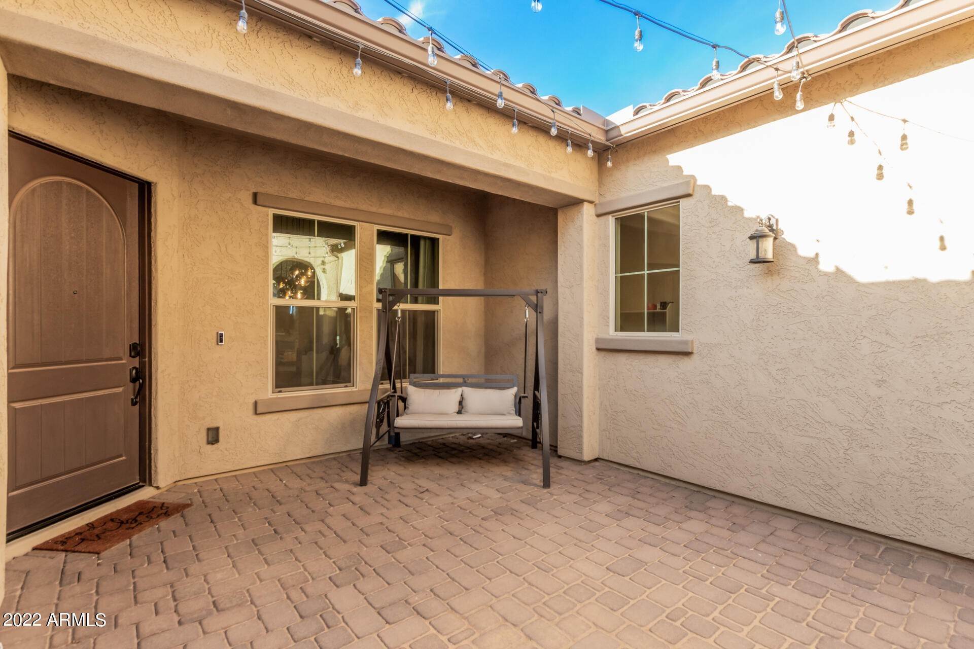 24. Single Family for Sale at Goodyear, AZ 85395