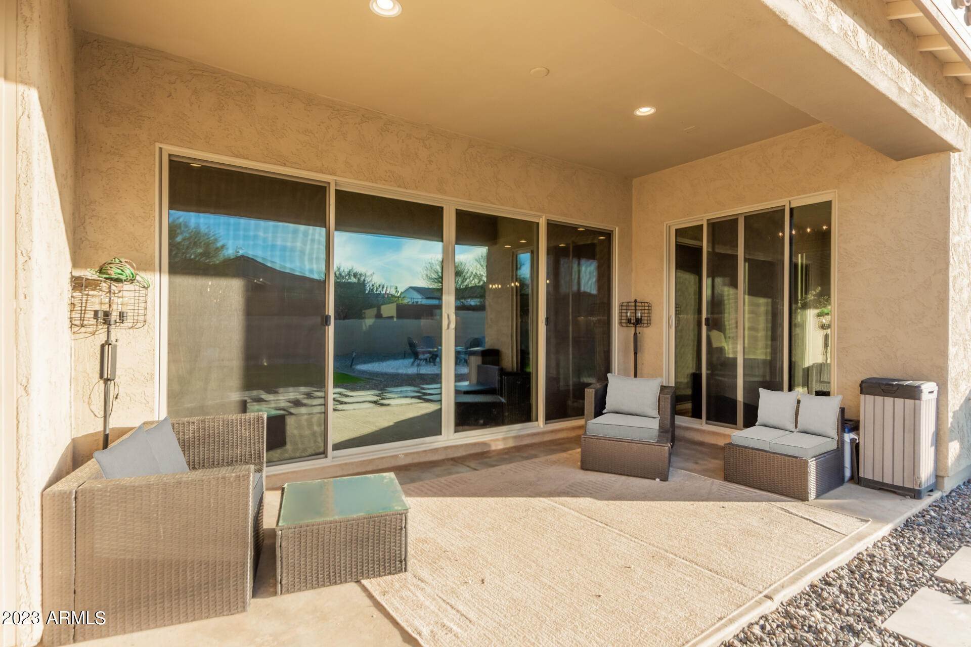 18. Single Family for Sale at Goodyear, AZ 85395
