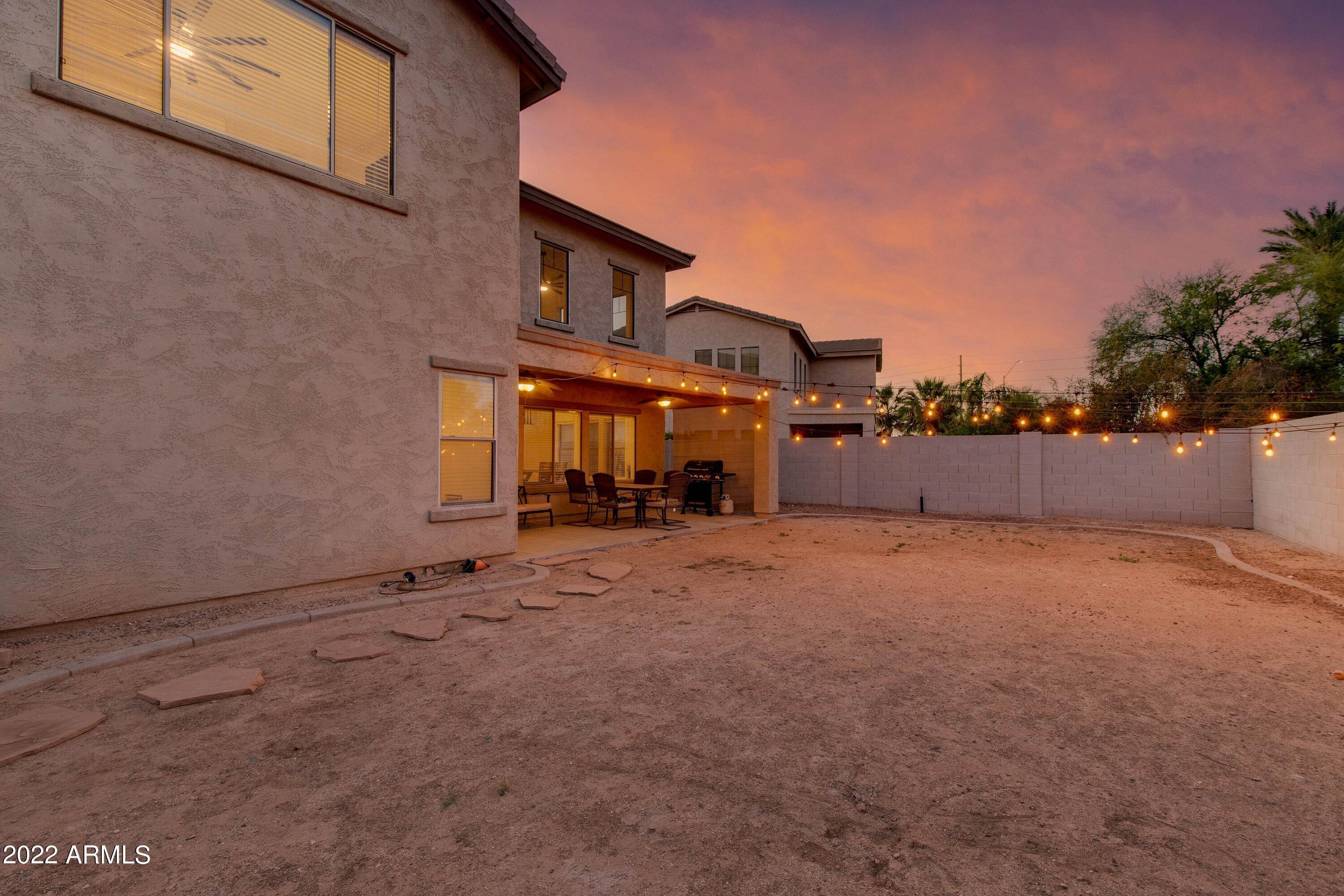 45. Single Family for Sale at Goodyear, AZ 85338