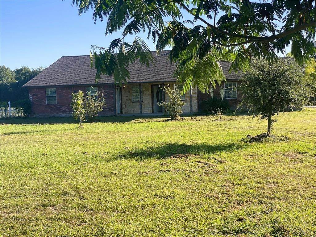 13. Single Family for Sale at Greenville, TX 75401
