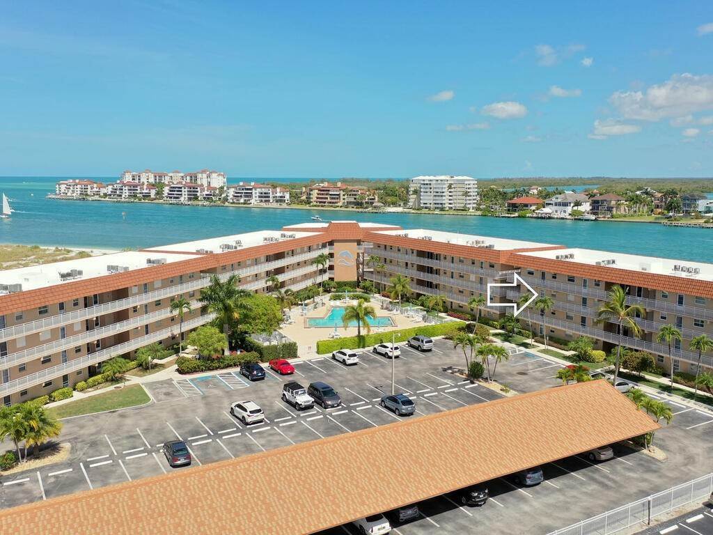 3. Condominium for Sale at Marco Island, FL 34145