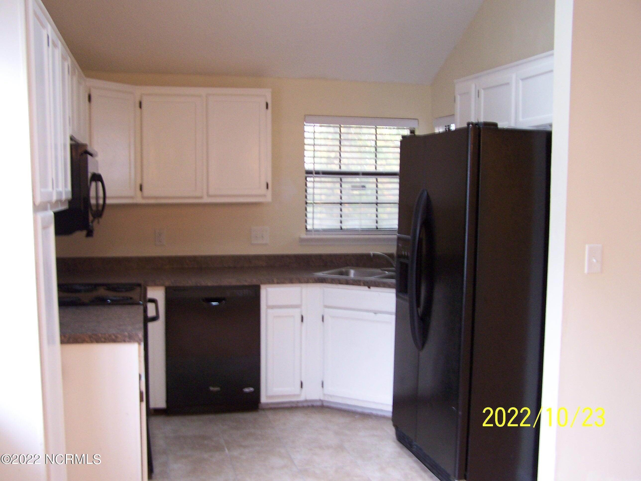 7. Townhouse for Sale at Greenville, NC 27834