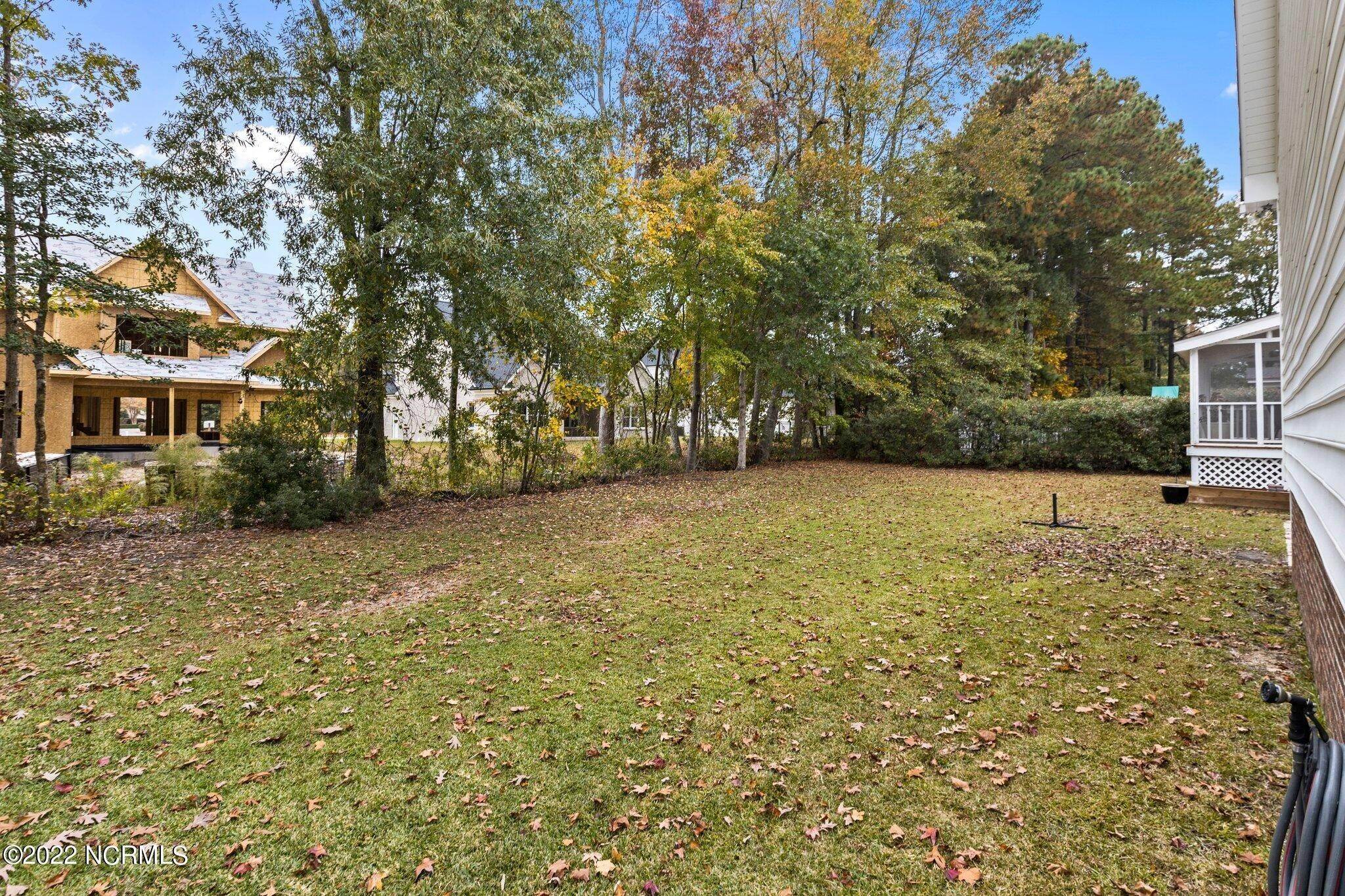 23. Single Family for Sale at Greenville, NC 27858