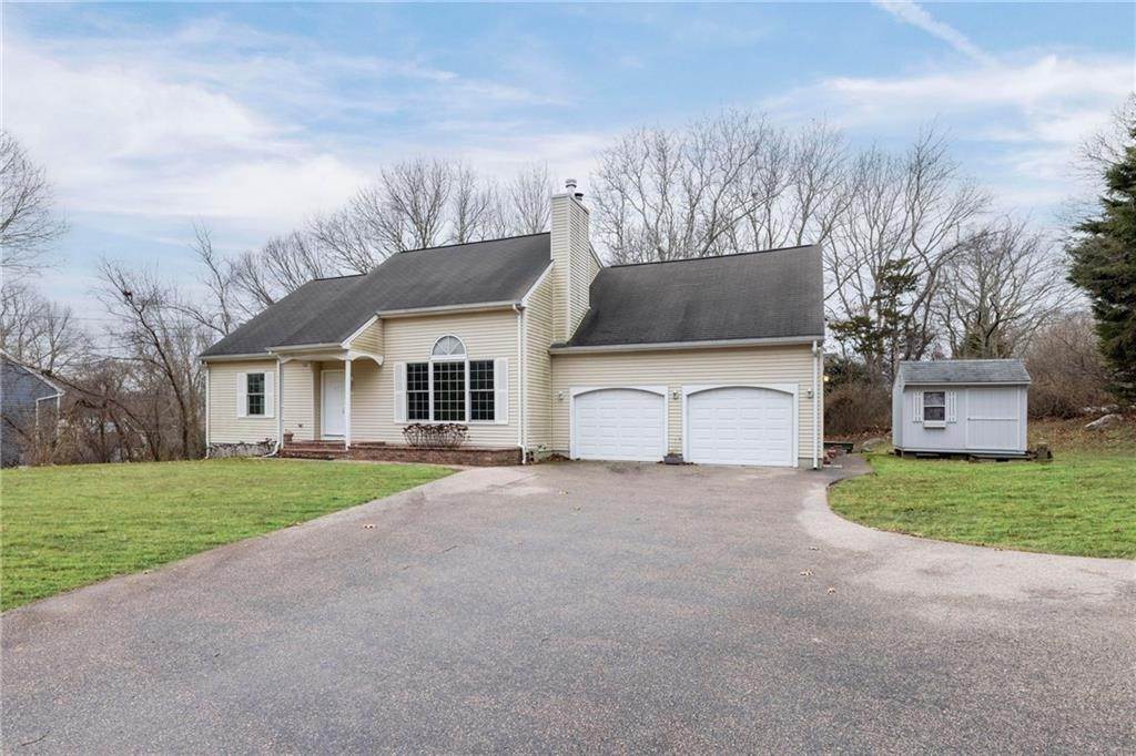 Single Family for Sale at Westerly, RI 02891