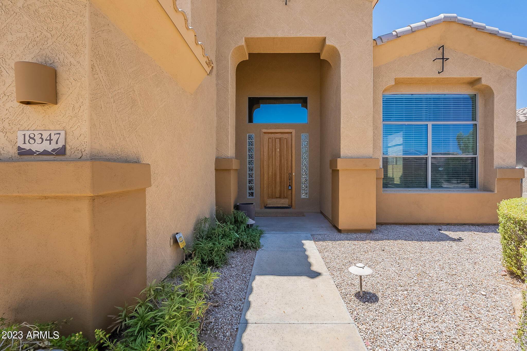 16. Single Family for Sale at Goodyear, AZ 85338