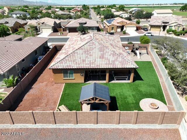 7. Single Family for Sale at Goodyear, AZ 85338