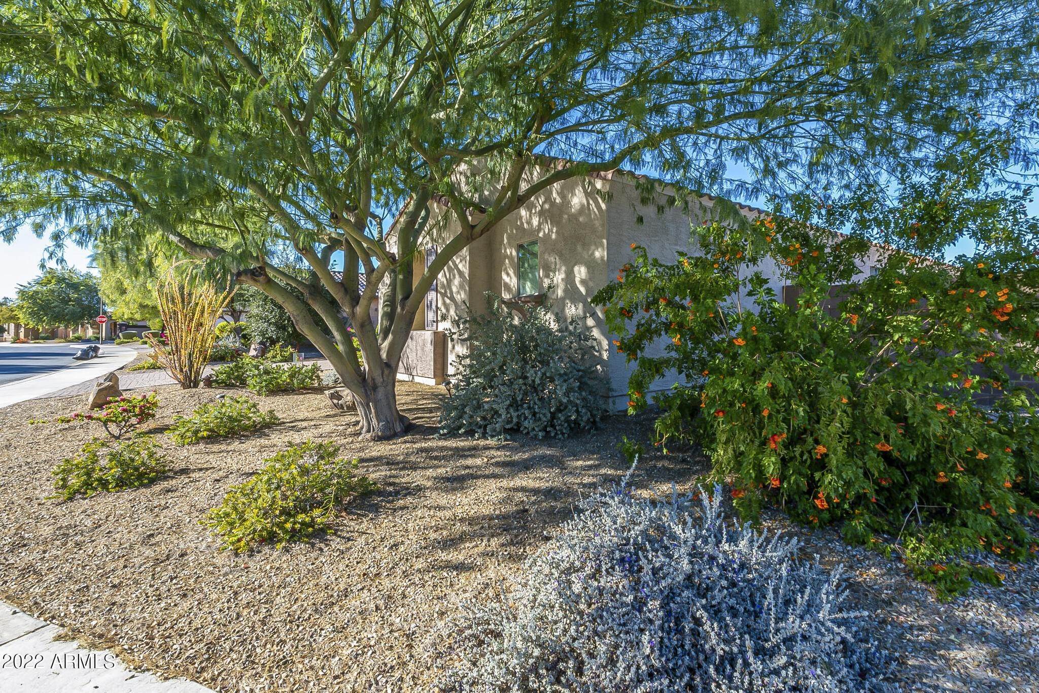 2. Single Family for Sale at Goodyear, AZ 85395