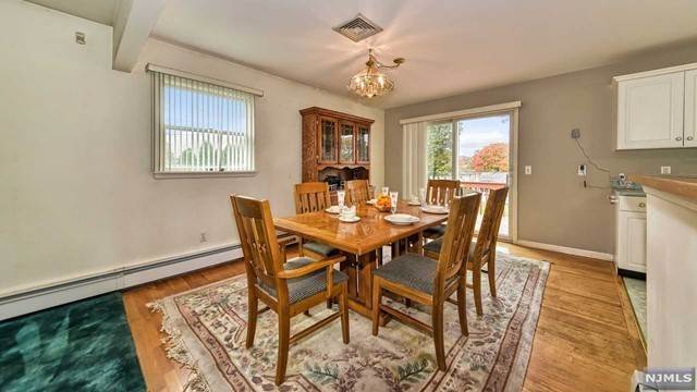7. Single Family for Sale at Clifton, NJ 07012