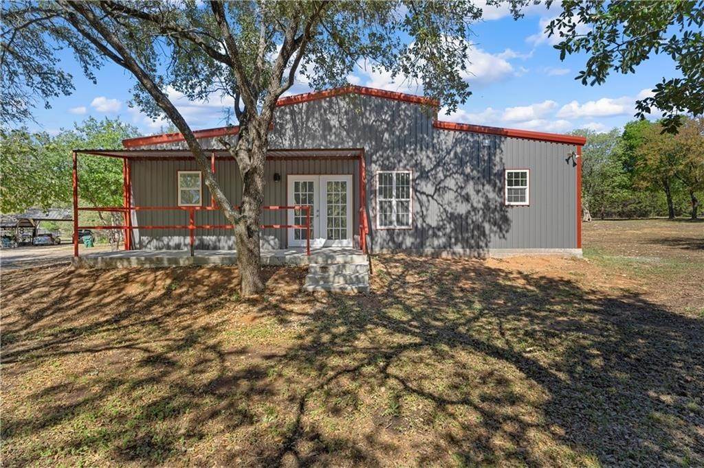 13. Single Family for Sale at Clifton, TX 76634