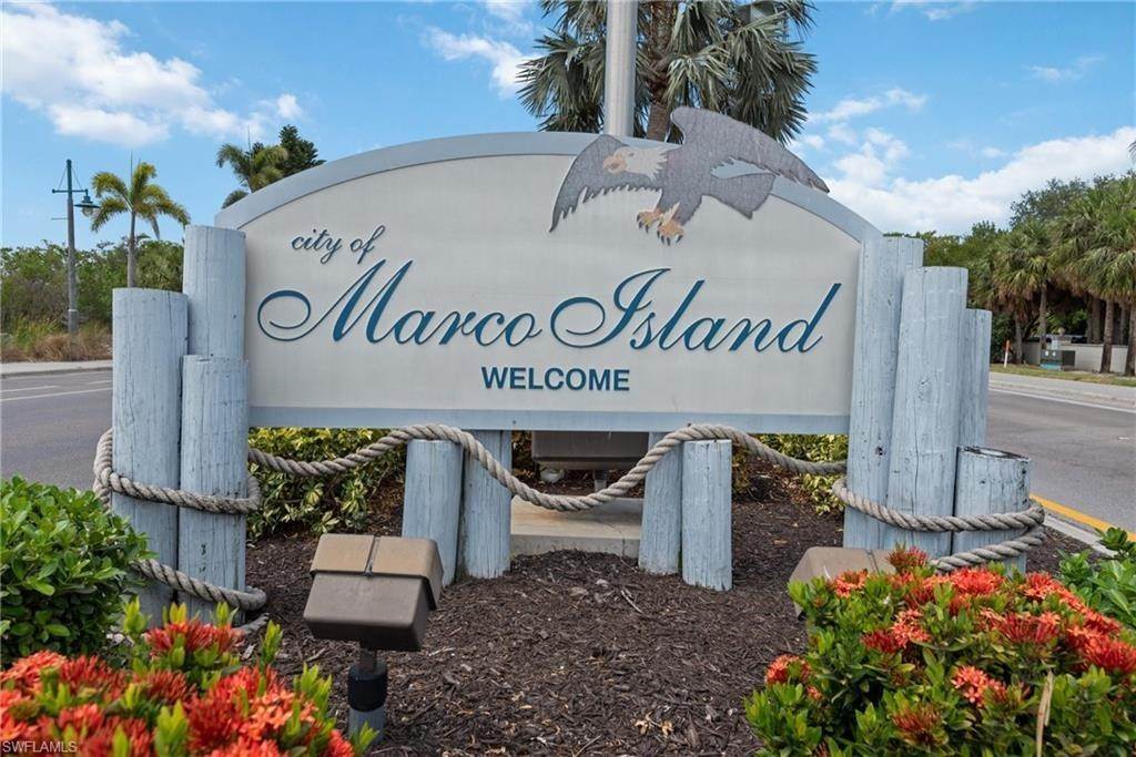 23. Condominium for Sale at Marco Island, FL 34145