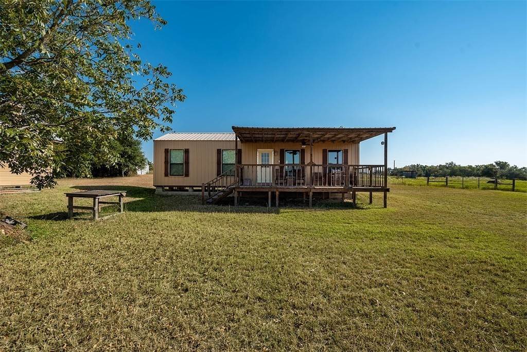 16. Farm / Agriculture for Sale at Fayetteville, TX 78940