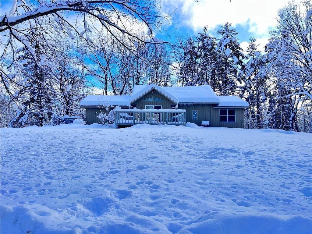 Single Family for Sale at Hayward, WI 54843