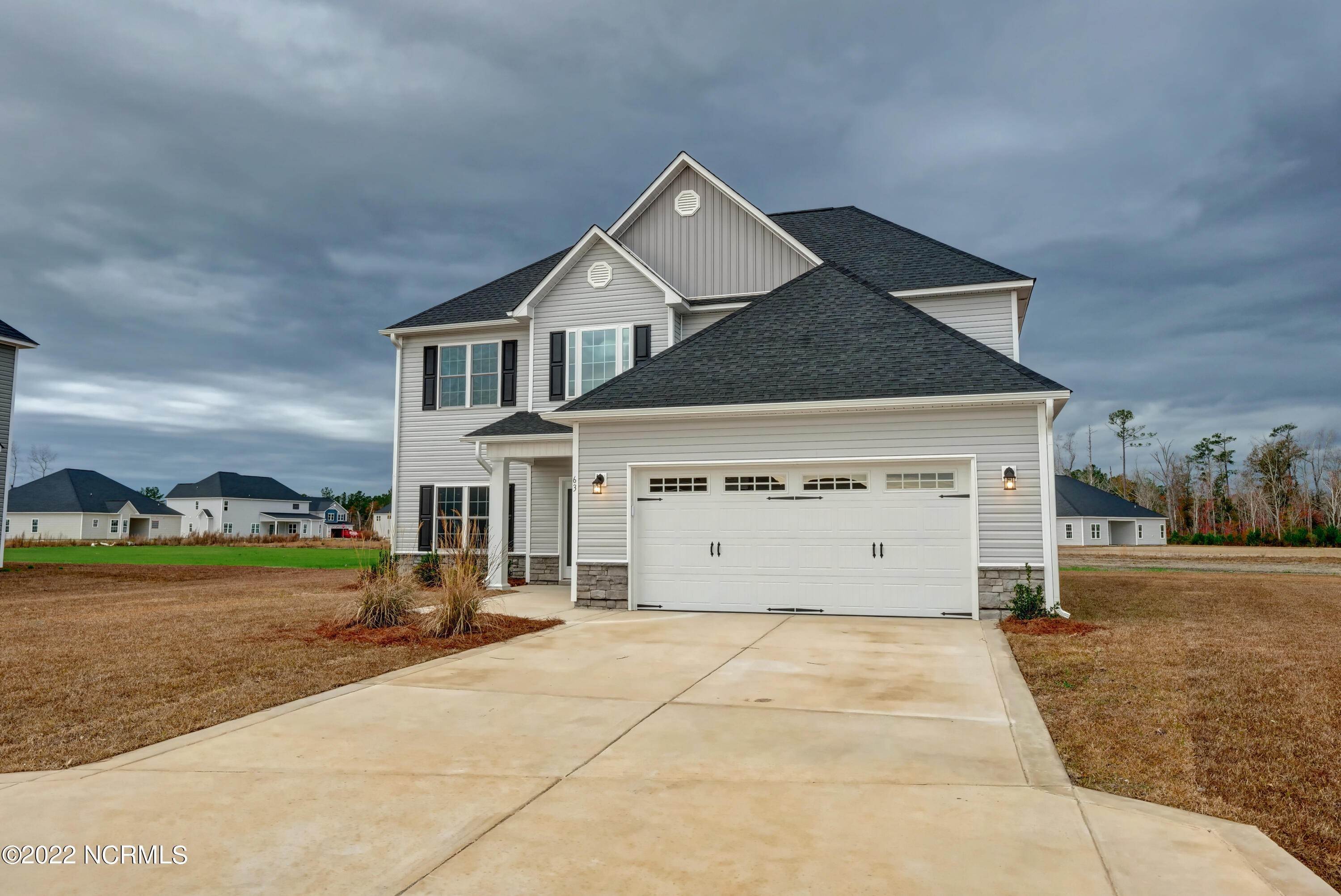 2. Single Family for Sale at Rocky Point, NC 28457