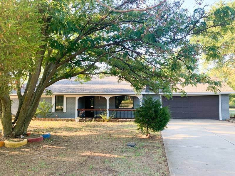 3. Single Family for Sale at Ringwood, OK 73768