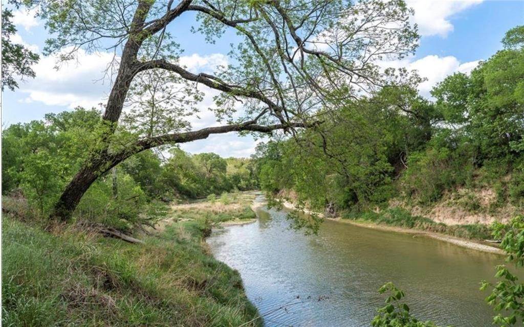 4. Land for Sale at Clifton, TX 76634