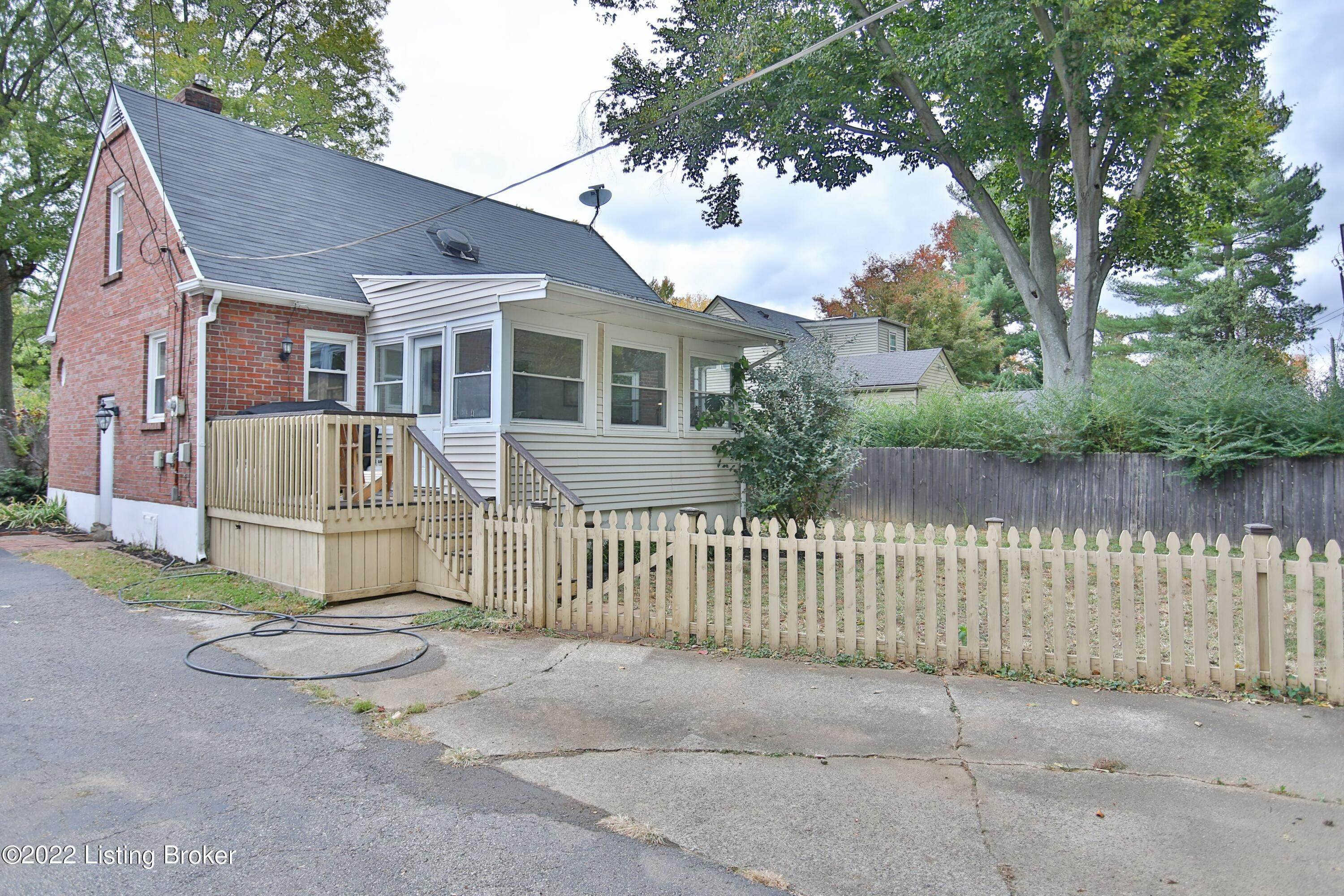3. Single Family at Louisville, KY 40207
