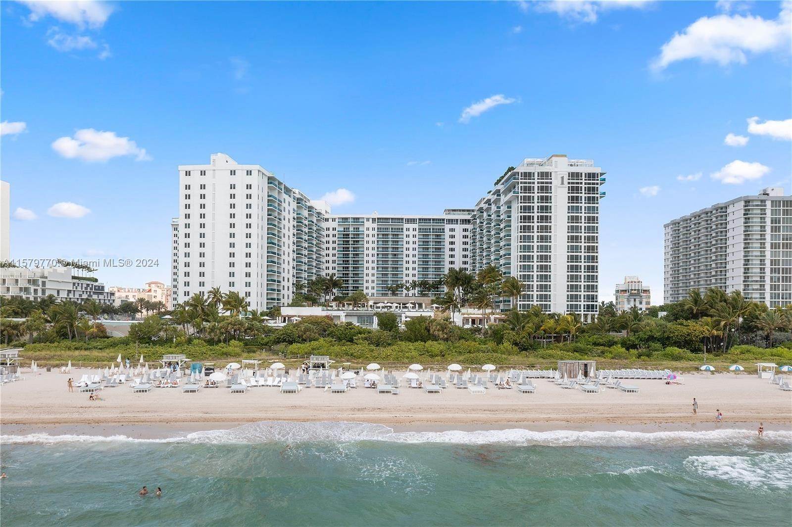 Condomínio para Venda às Mid Beach, Miami Beach, FL 33139