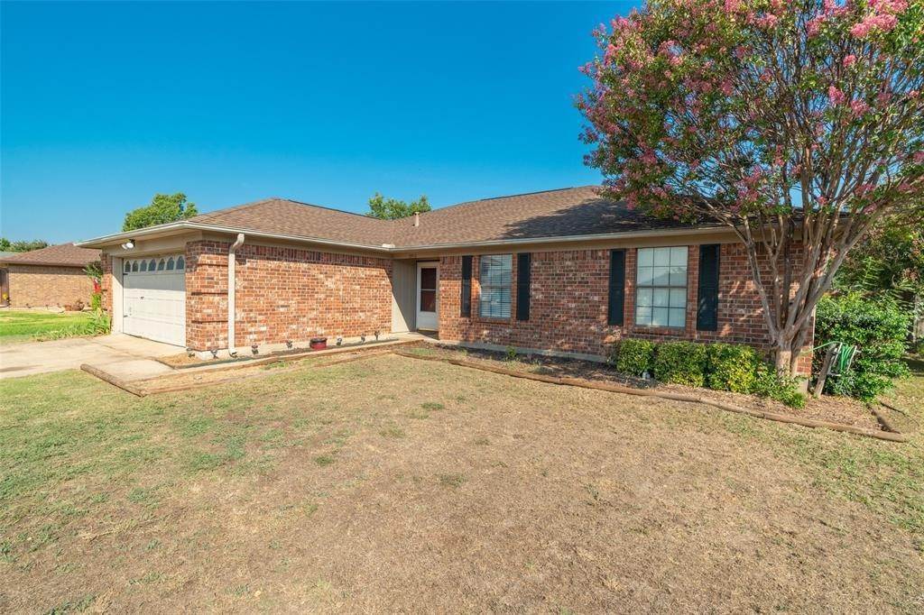 19. Single Family for Sale at Greenville, TX 75402