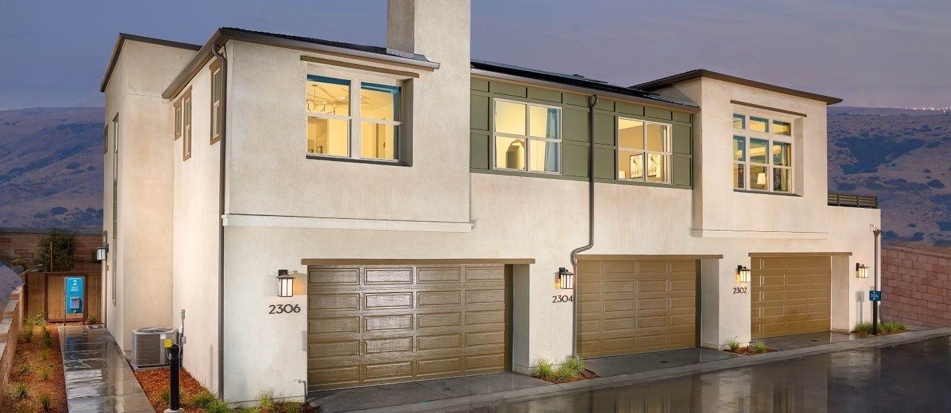 3. Townhouse for Sale at Chula Vista, CA 91913