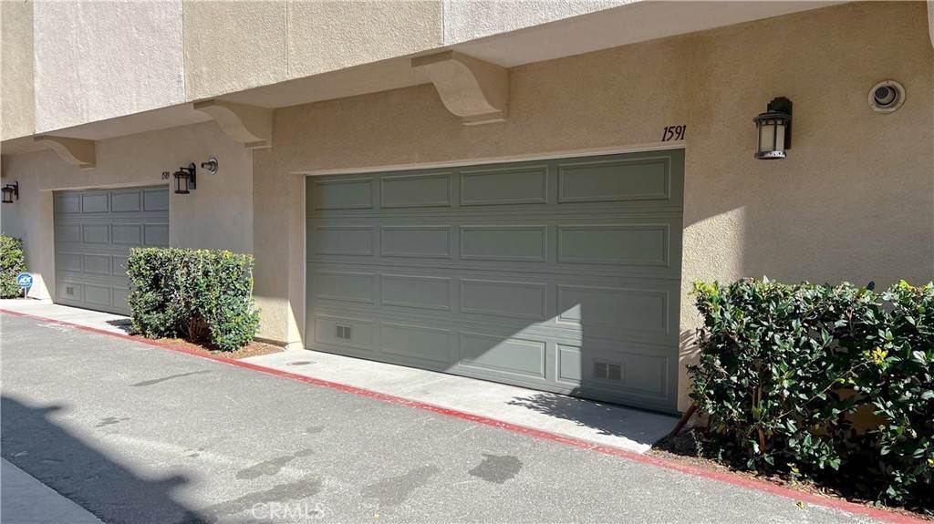 36. Townhouse for Sale at Chula Vista, CA 92154