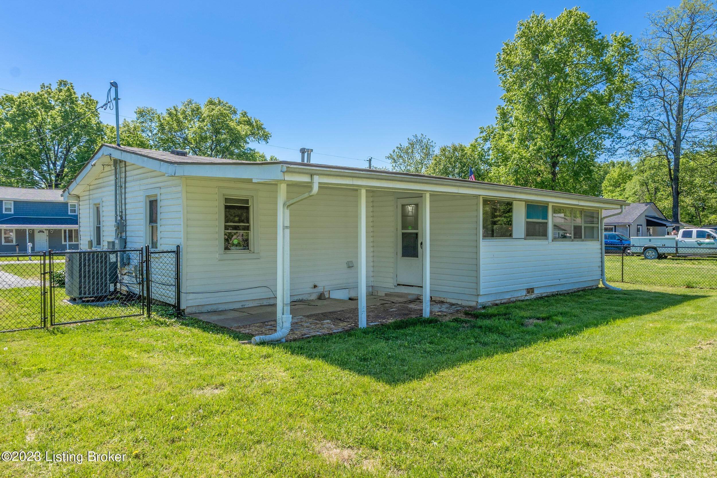 29. Single Family at Louisville, KY 40258