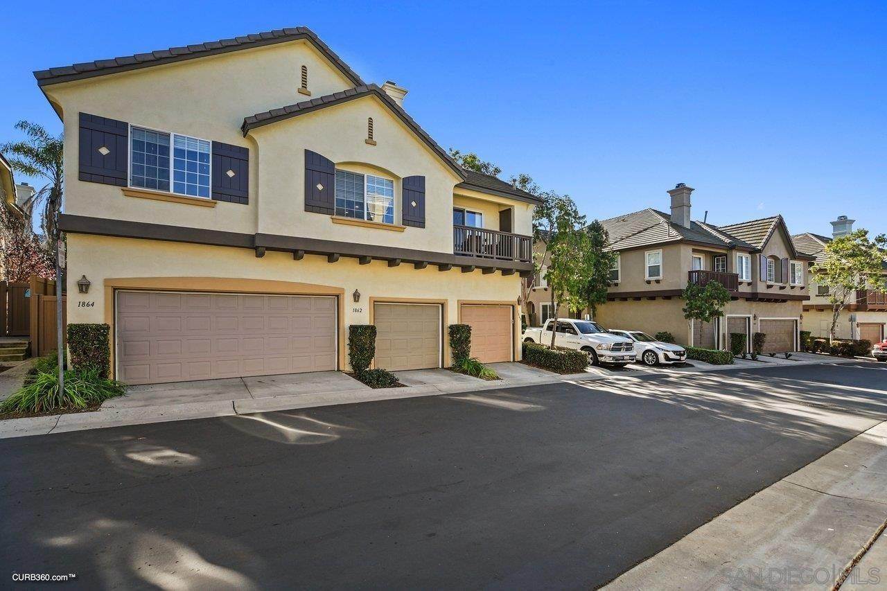 4. Townhouse for Sale at Chula Vista, CA 91913