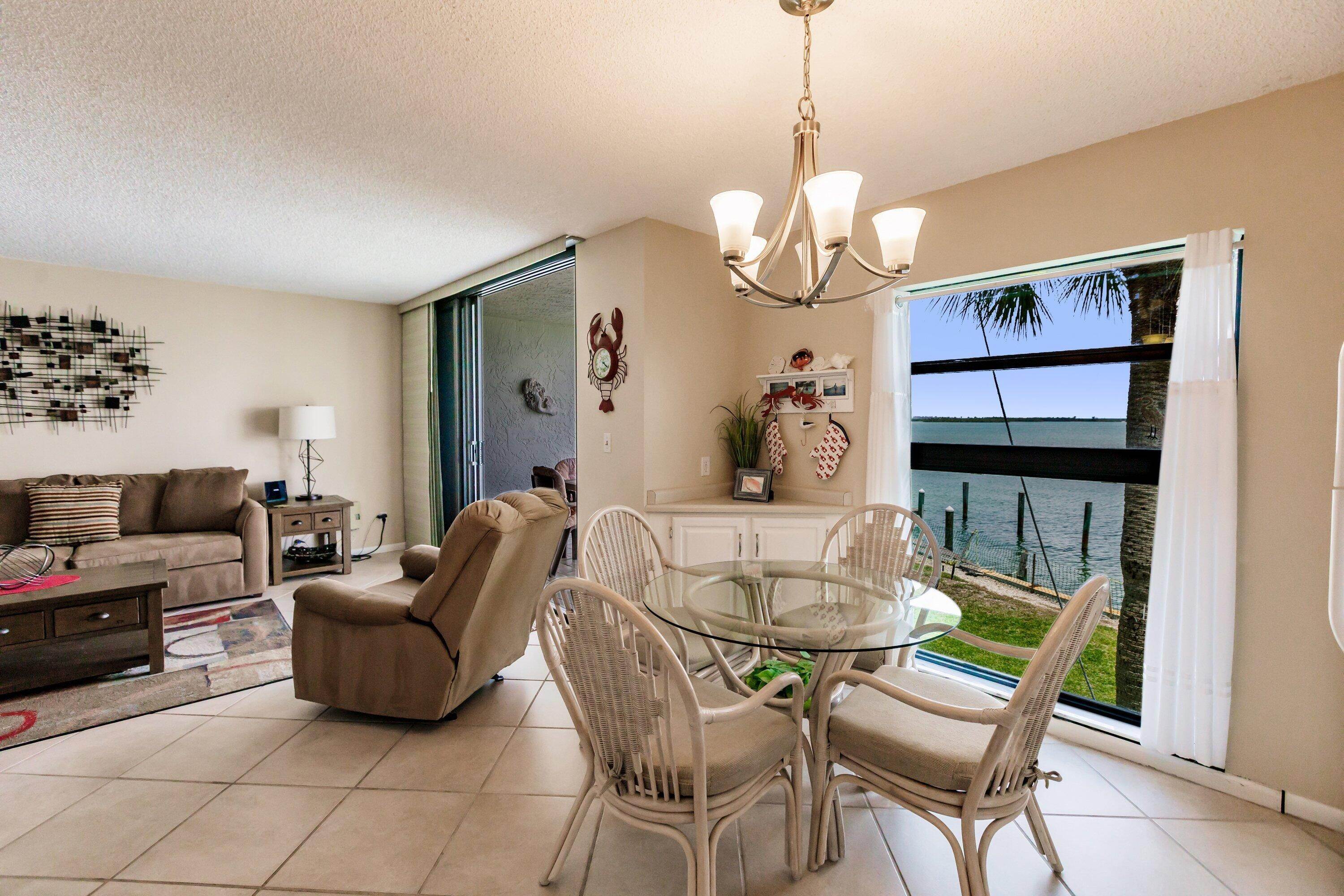 41. Condominium for Sale at Marco Island, FL 34145