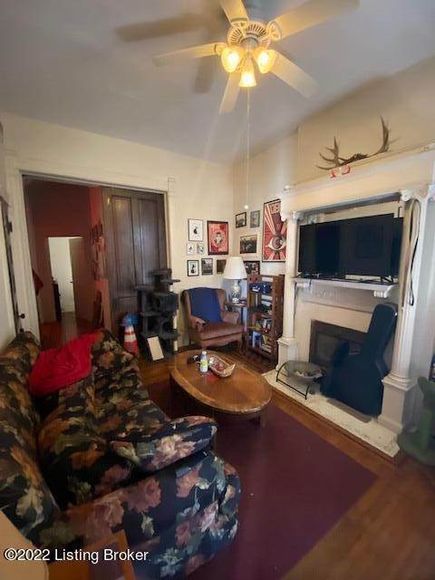 4. Apartment at Louisville, KY 40208