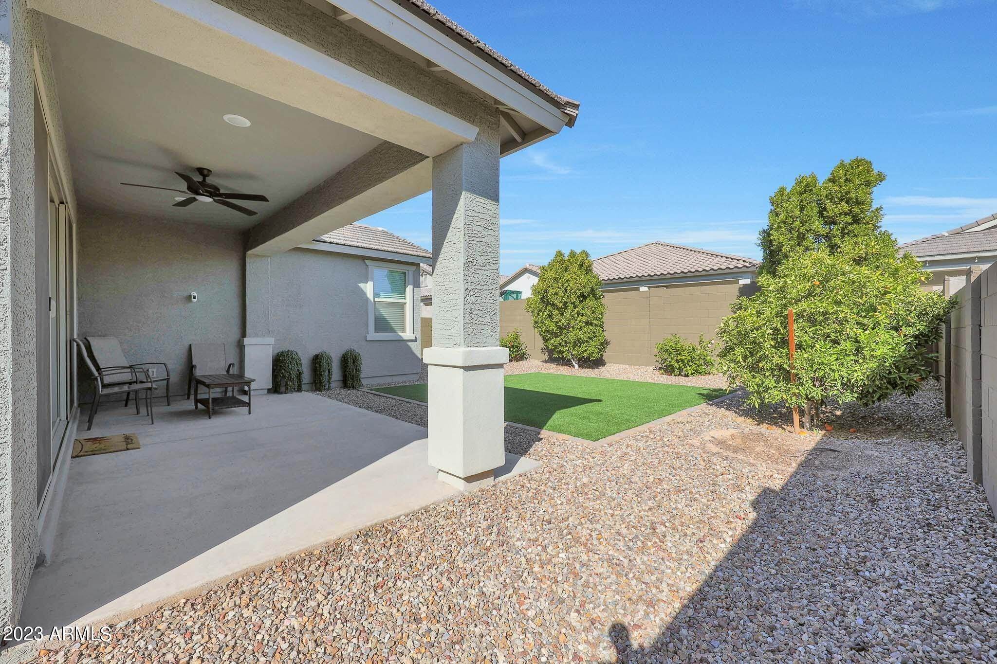 23. Single Family for Sale at Goodyear, AZ 85338