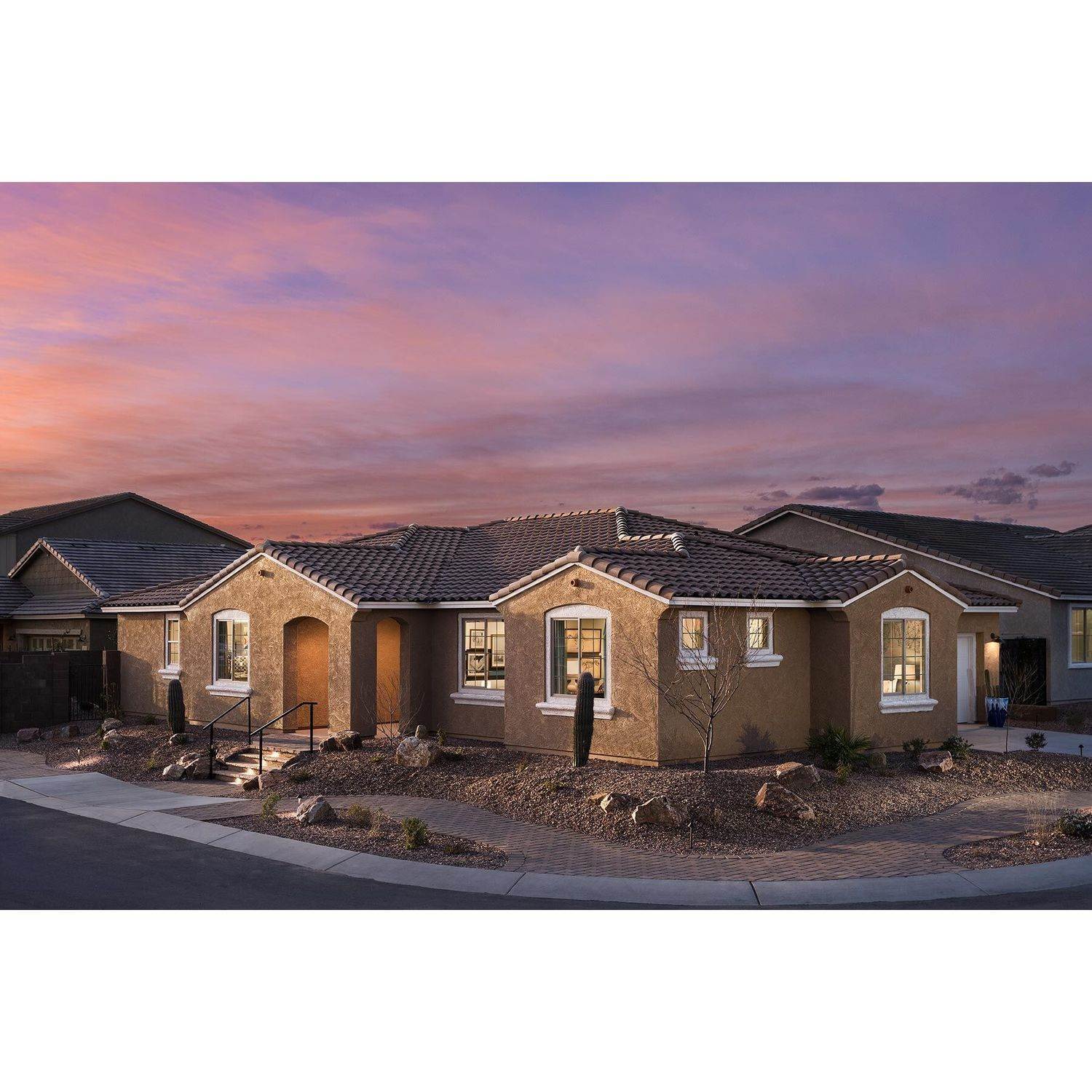 Einfamilienhaus für Verkauf beim Tucson, AZ 85747