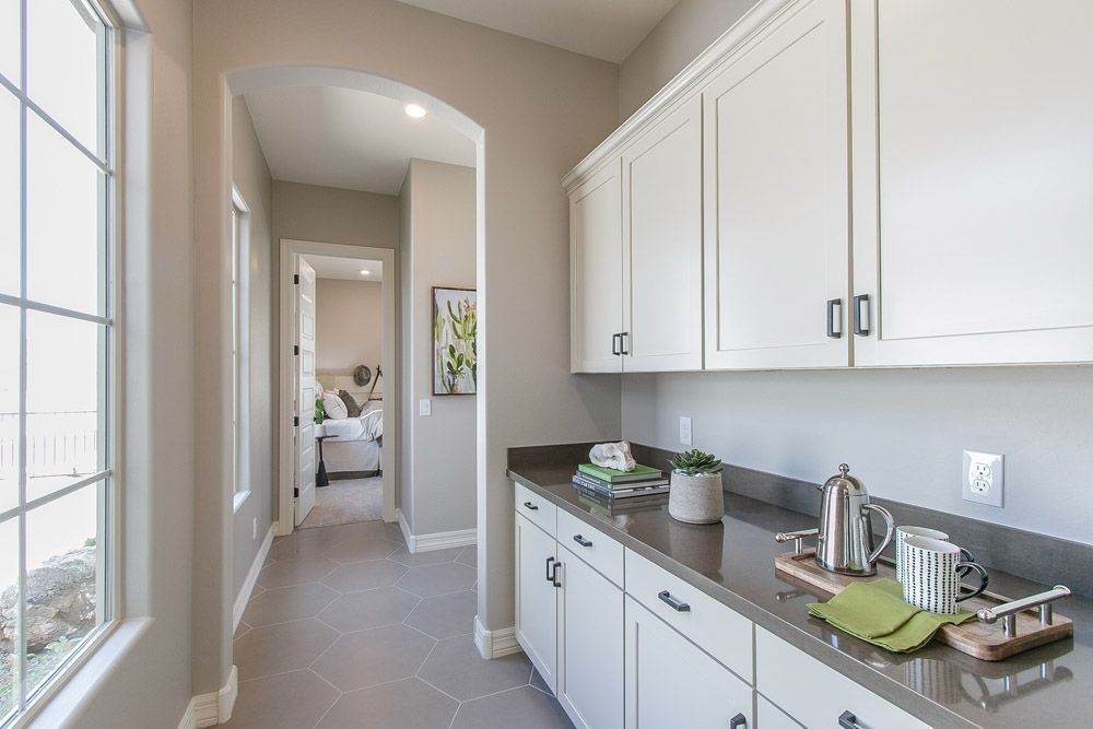 17. Single Family for Sale at Harmony At Montecito In Estrella 18624 W Cathedral Rock Drive, Goodyear, AZ 85338