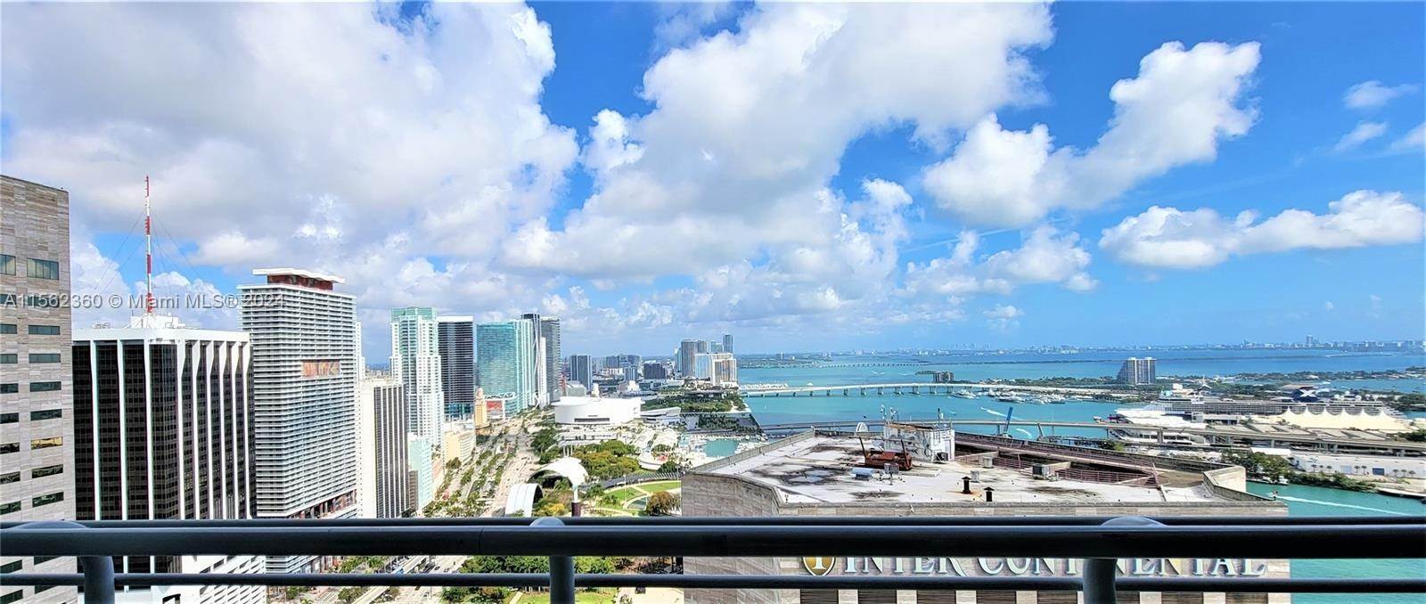 Condominium voor Verkoop op Downtown Miami, Miami, FL 33131