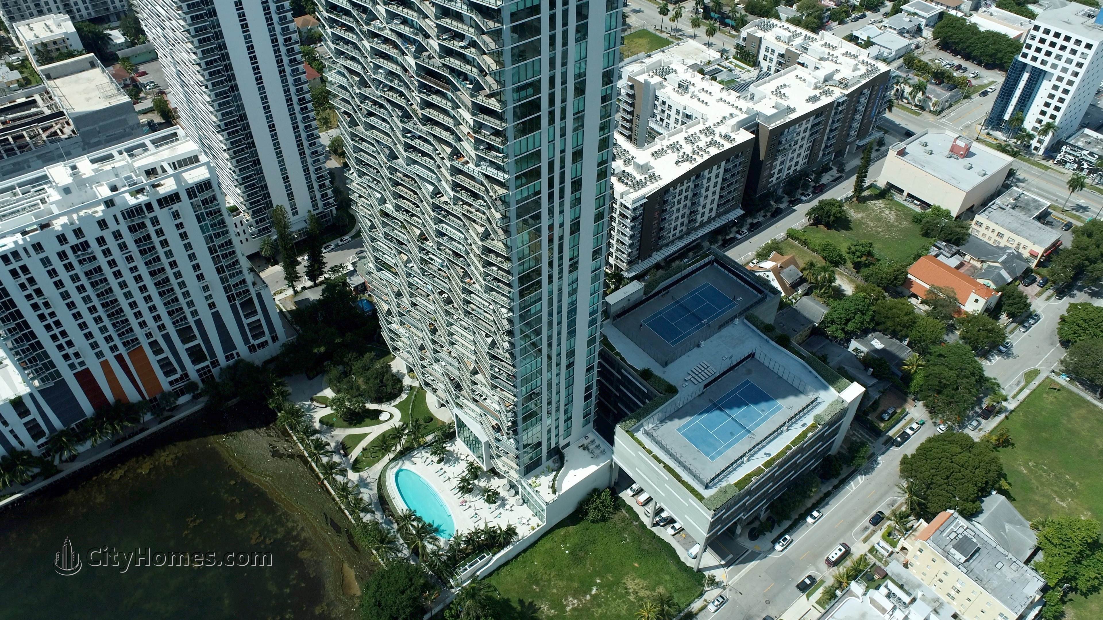 3. ICON Bay building at 460 NE 28th Street, Edgewater, Miami, FL 33137